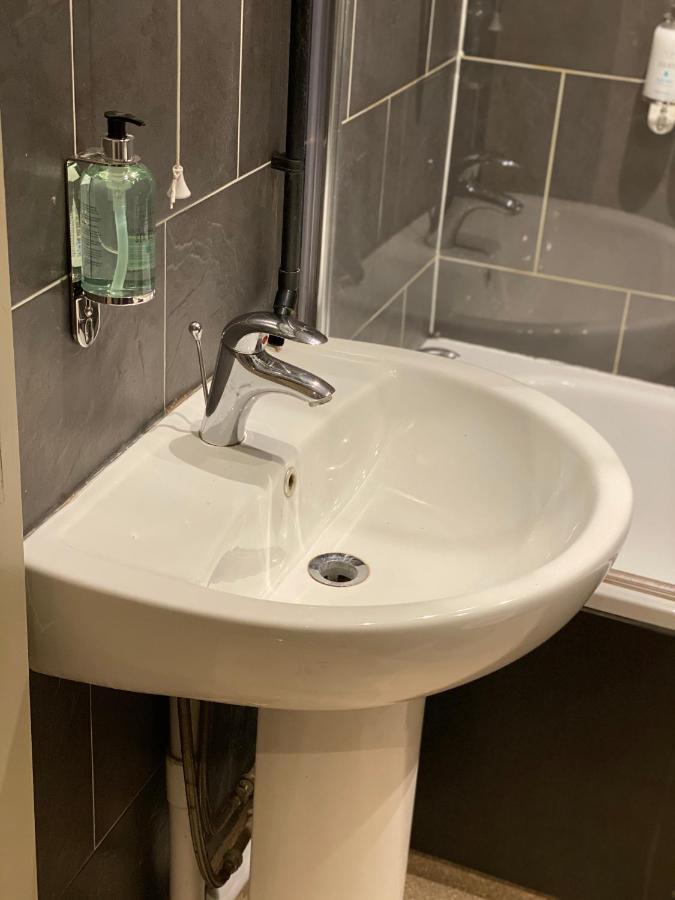Lodge At Tap Haus Mansfield Woodhouse 外观 照片