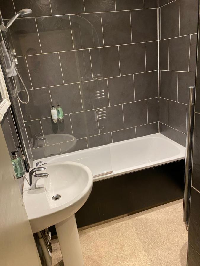 Lodge At Tap Haus Mansfield Woodhouse 外观 照片